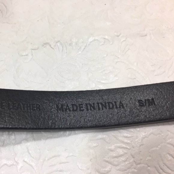 Chico's Black Genuine Leather Fashion Adjustable Silver Buckle Belt Size S/M - Picture 10 of 10